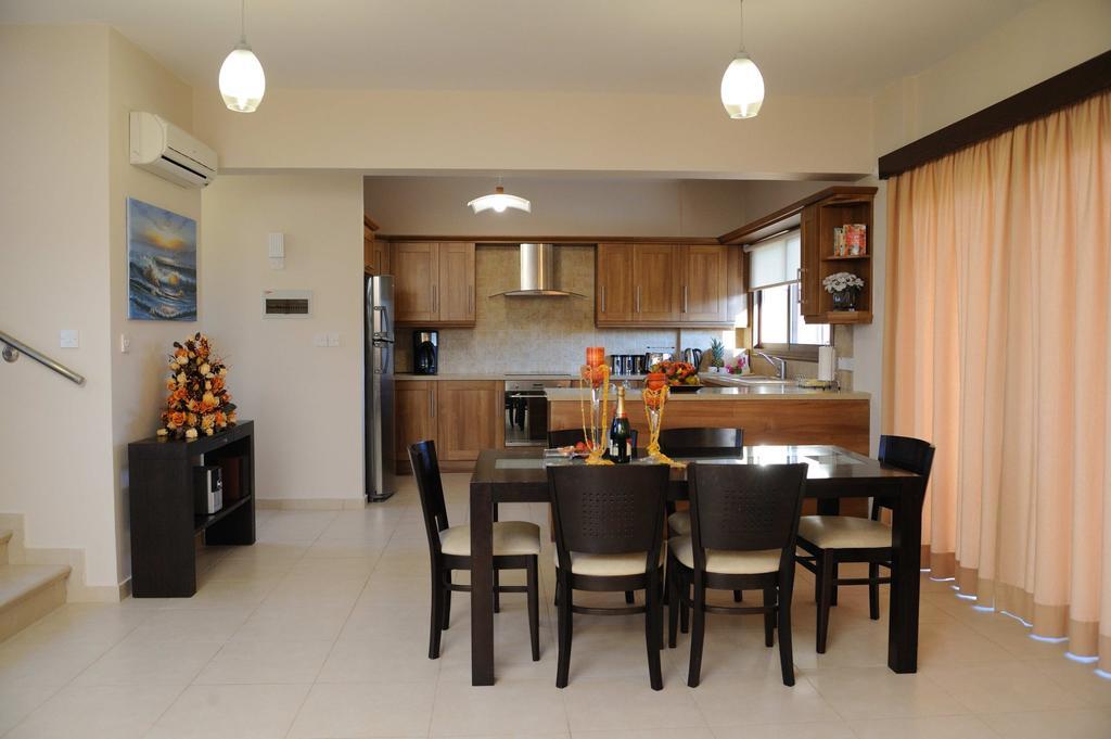 Vineland Sheromyli Villas Pissouri Bilik gambar
